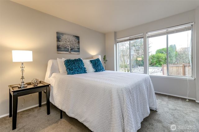 27513 SE 140th Avenue SE, Kent, WA 98042