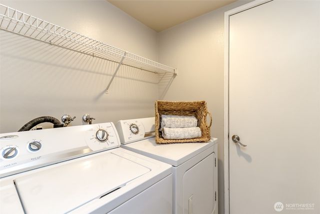 27513 SE 140th Avenue SE, Kent, WA 98042