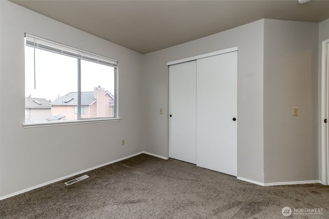 27513 SE 140th Avenue SE, Kent, WA 98042