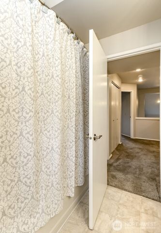 27513 SE 140th Avenue SE, Kent, WA 98042