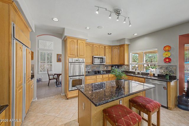 2175 E SIERRA MADRE Avenue, Gilbert, AZ 85296