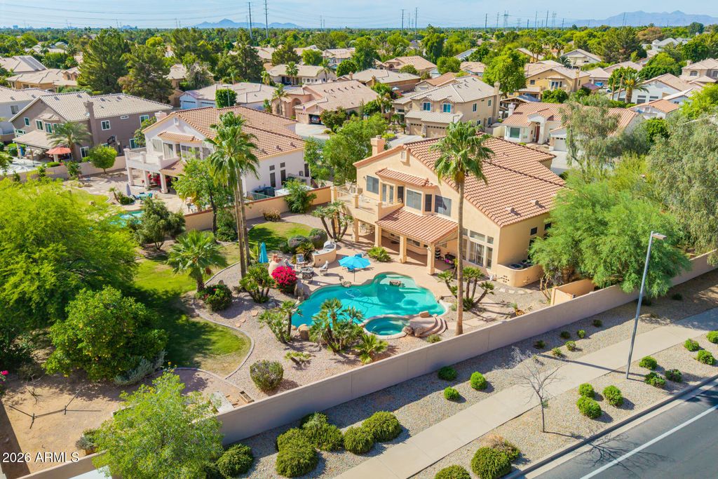 2175 E SIERRA MADRE Avenue, Gilbert, AZ 85296