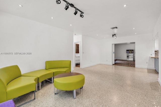 1040 N Royal Poinciana Blvd 0, Miami Springs, FL 33166