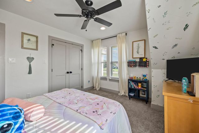 15811 Bayou Oaks Drive, Danbury, TX 77534