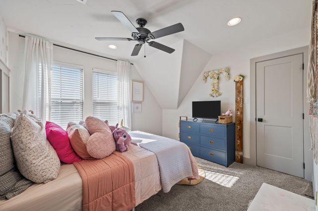 15811 Bayou Oaks Drive, Danbury, TX 77534