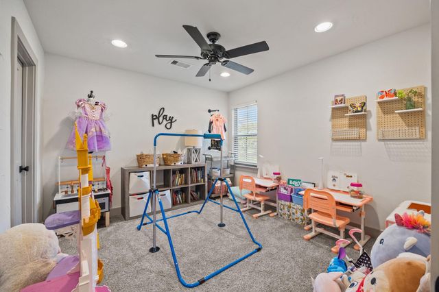 15811 Bayou Oaks Drive, Danbury, TX 77534