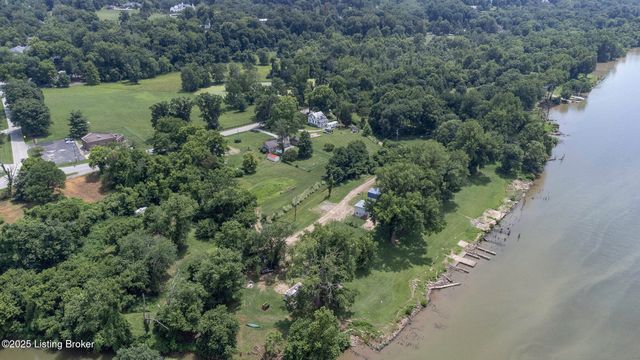 5209 River Rd, Louisville, KY 40222