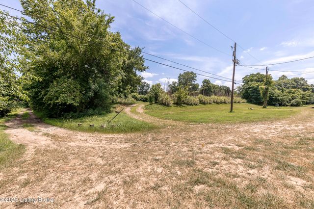 5209 River Rd, Louisville, KY 40222