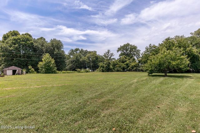 5209 River Rd, Louisville, KY 40222