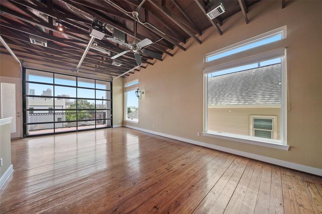 1514 Stanford Street, Houston, TX 77019