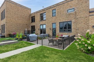 2214 S State Street 107, Saint Joseph, MI 49085