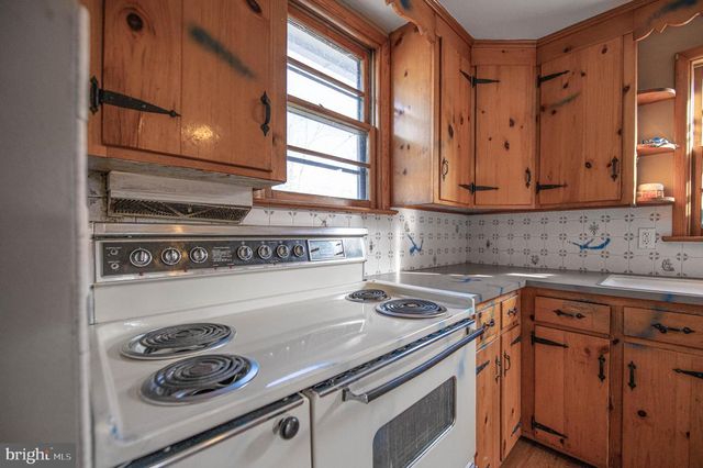 2724 BEECH ST, Hatfield, PA 19440