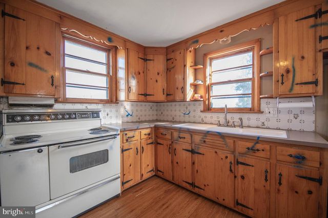 2724 BEECH ST, Hatfield, PA 19440