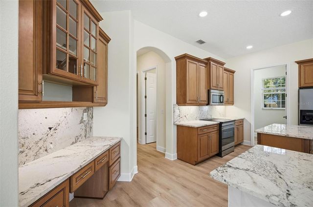 4 N VILLAGE PARKWAY, Palm Coast, FL 32137