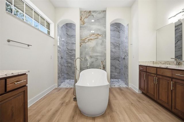 4 N VILLAGE PARKWAY, Palm Coast, FL 32137