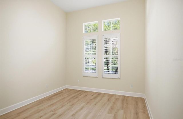 4 N VILLAGE PARKWAY, Palm Coast, FL 32137