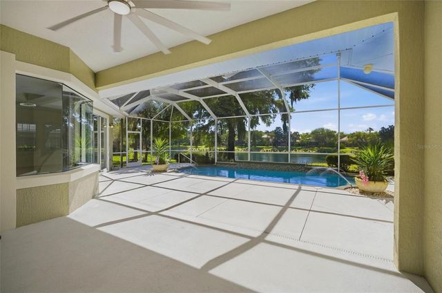 4 N VILLAGE PARKWAY, Palm Coast, FL 32137