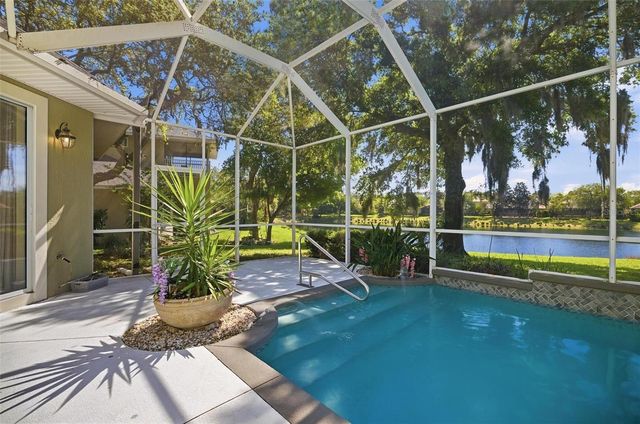 4 N VILLAGE PARKWAY, Palm Coast, FL 32137