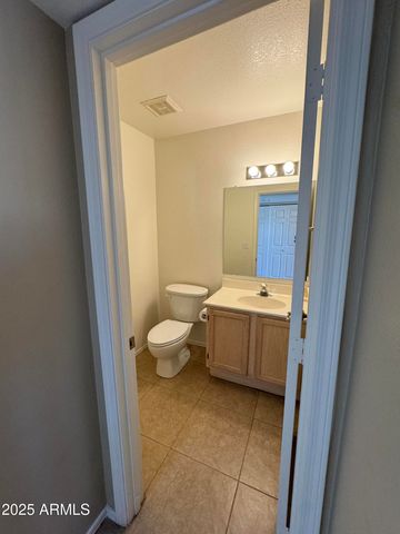 1902 N BARKLEY Street 3, Mesa, AZ 85203