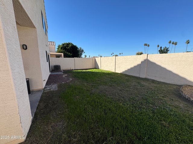 1902 N BARKLEY Street 3, Mesa, AZ 85203