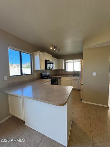 1902 N BARKLEY Street 3, Mesa, AZ 85203