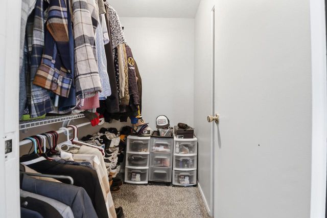 9228 N 70th STREET, Milwaukee, WI 53223