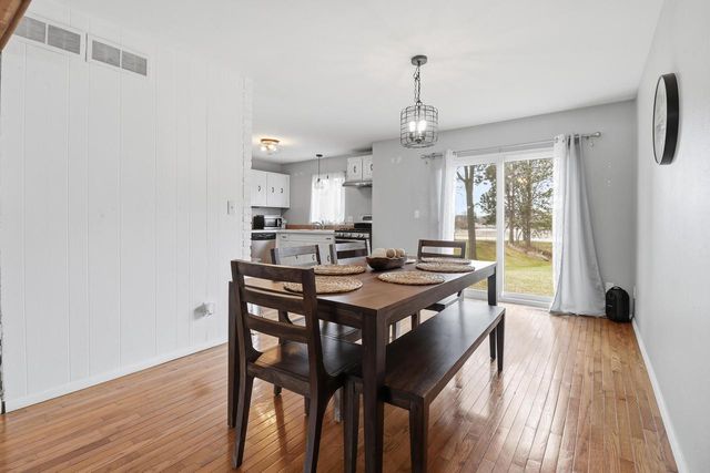 9228 N 70th STREET, Milwaukee, WI 53223