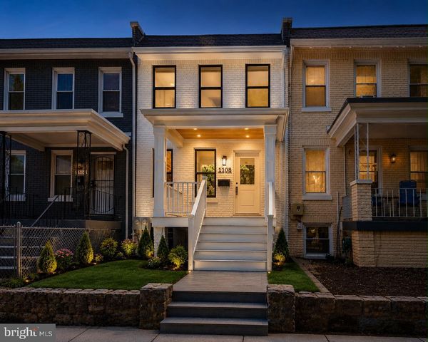 1108 OWEN PL NE, Washington, DC 20002