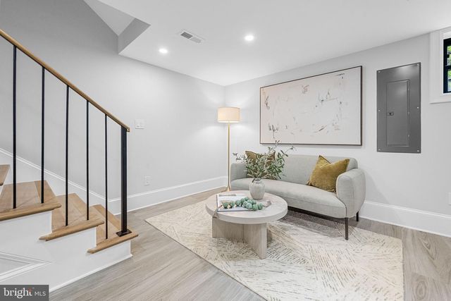 1108 OWEN PL NE, Washington, DC 20002
