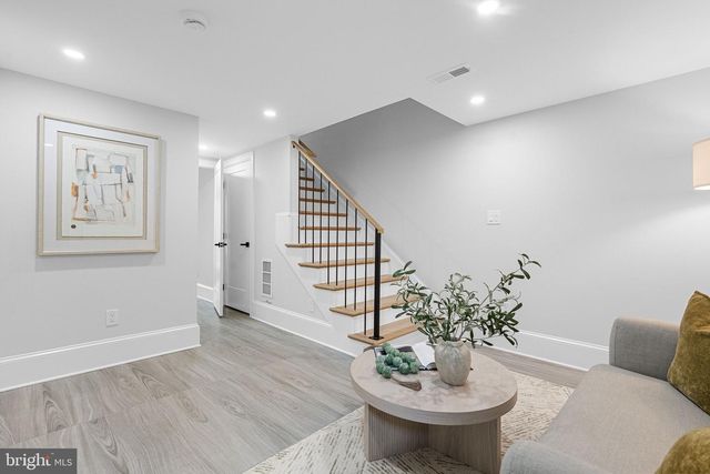 1108 OWEN PL NE, Washington, DC 20002