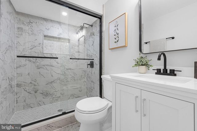 1108 OWEN PL NE, Washington, DC 20002
