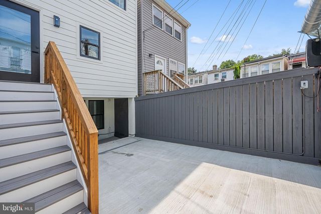 1108 OWEN PL NE, Washington, DC 20002