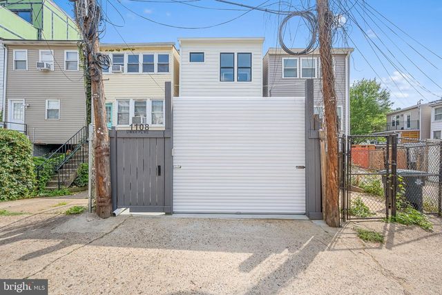 1108 OWEN PL NE, Washington, DC 20002