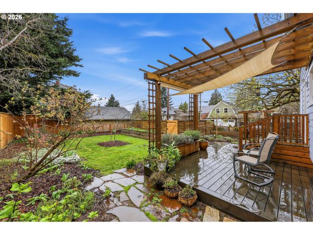 4549 Ne 22ND Ave, Portland, OR 97211