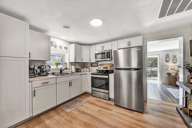 718 Goodwin AVE, Salem, VA 24153