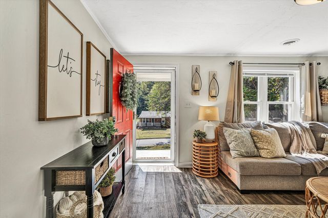 718 Goodwin AVE, Salem, VA 24153