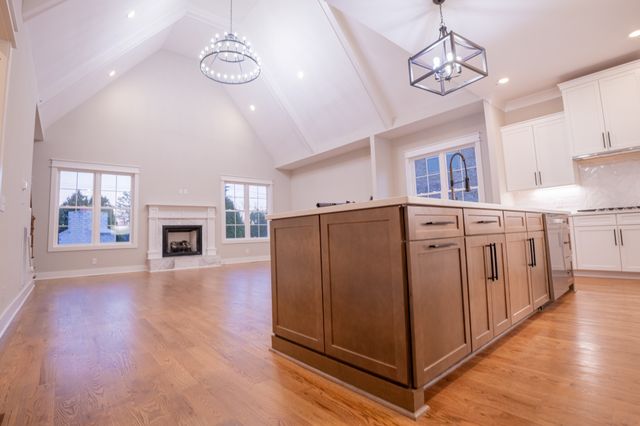 912 Empire Blvd, Murfreesboro, TN 37130