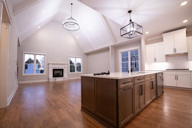 912 Empire Blvd, Murfreesboro, TN 37130