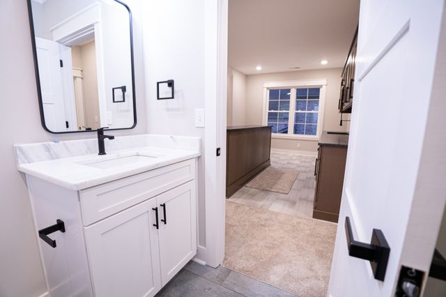 912 Empire Blvd, Murfreesboro, TN 37130