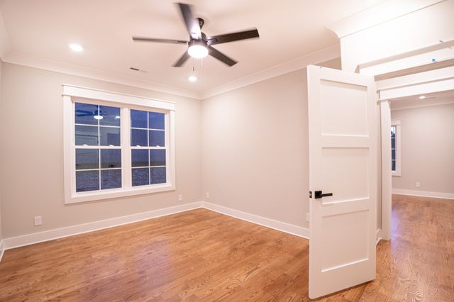 912 Empire Blvd, Murfreesboro, TN 37130