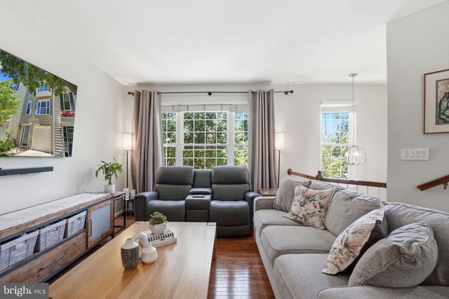 43514 GREENWICH SQ, Ashburn, VA 20147