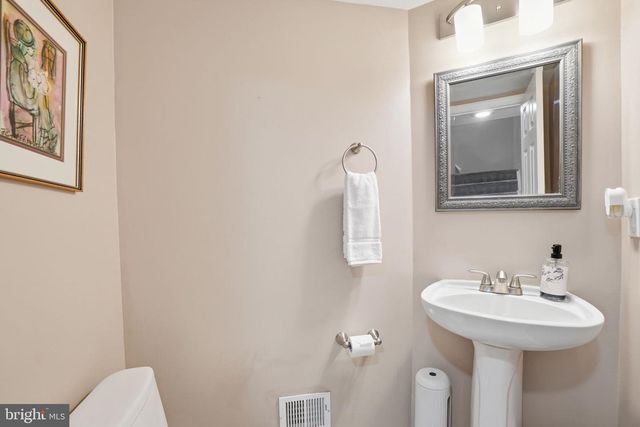 43514 GREENWICH SQ, Ashburn, VA 20147