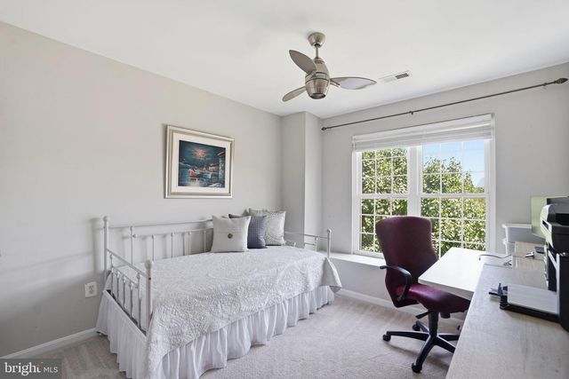 43514 GREENWICH SQ, Ashburn, VA 20147