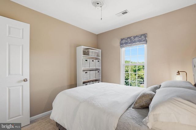 43514 GREENWICH SQ, Ashburn, VA 20147
