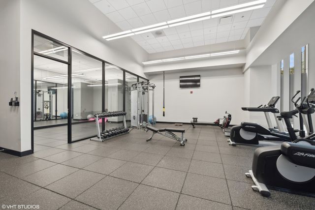 403 N Wabash Avenue 12B, Chicago, IL 60611