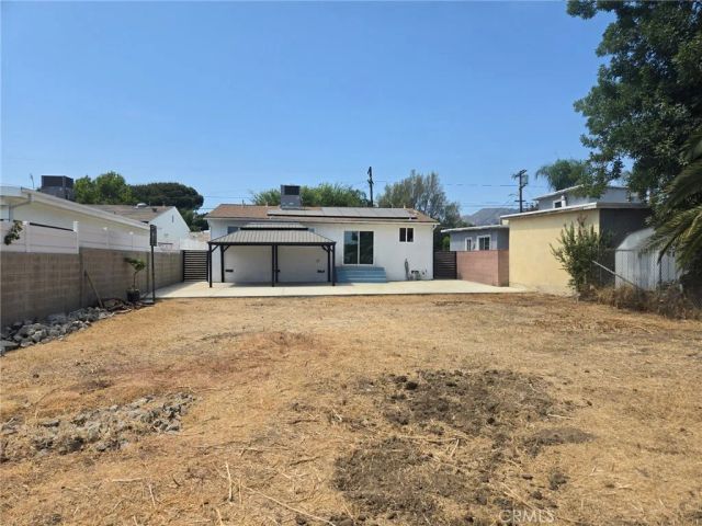 13986 Aztec Street, Sylmar, CA 91342