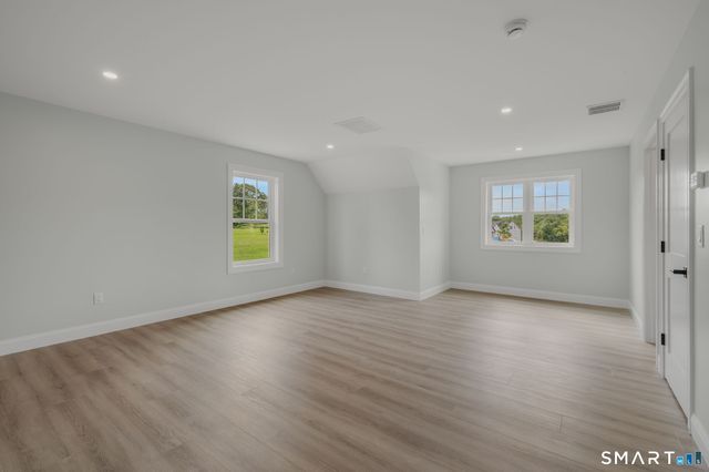 2 Farm Meadow Road, East Lyme, CT 06333