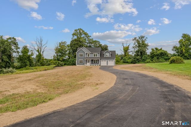 2 Farm Meadow Road, East Lyme, CT 06333