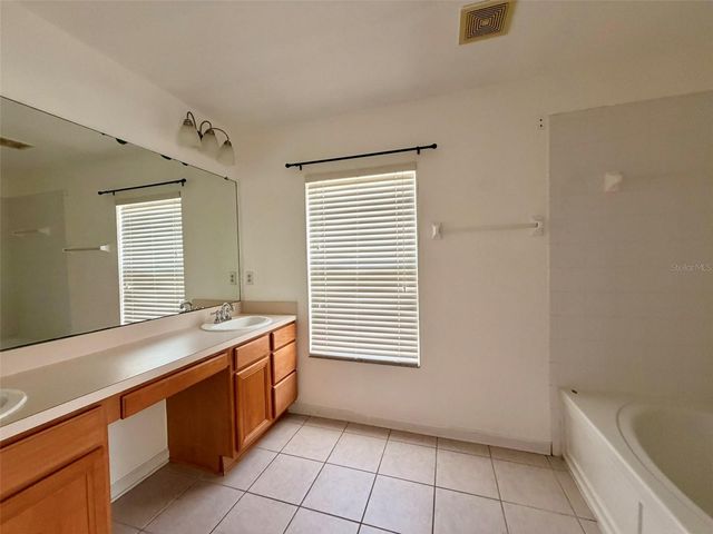 26613 CASTLEVIEW WAY, Wesley Chapel, FL 33544