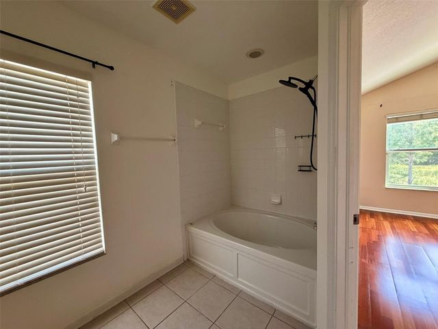 26613 CASTLEVIEW WAY, Wesley Chapel, FL 33544